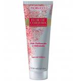 Loção Hidratante Fiorucci Flor de Cerejeira 150ml Loção Hidratante Fiorucci Flor de Cerejeira 150ml